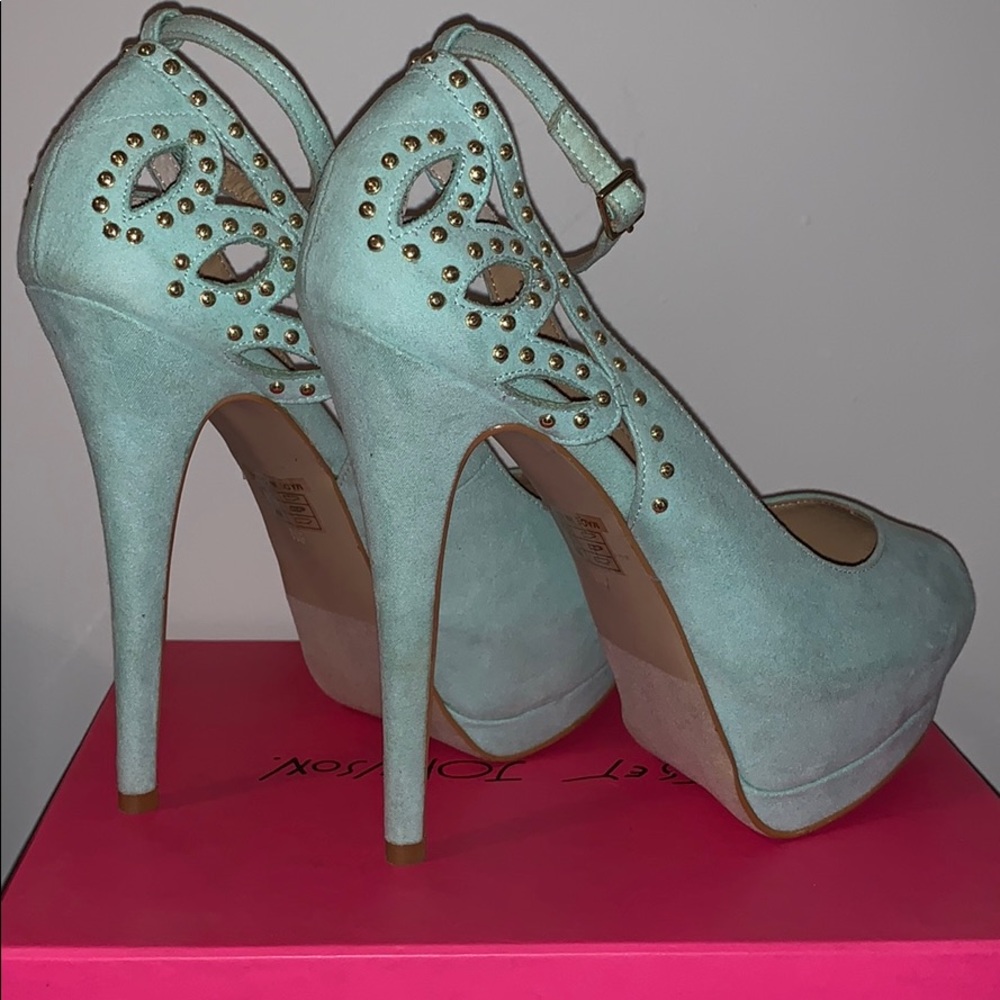 Open Toe Platform Pumps with Ankle Strap